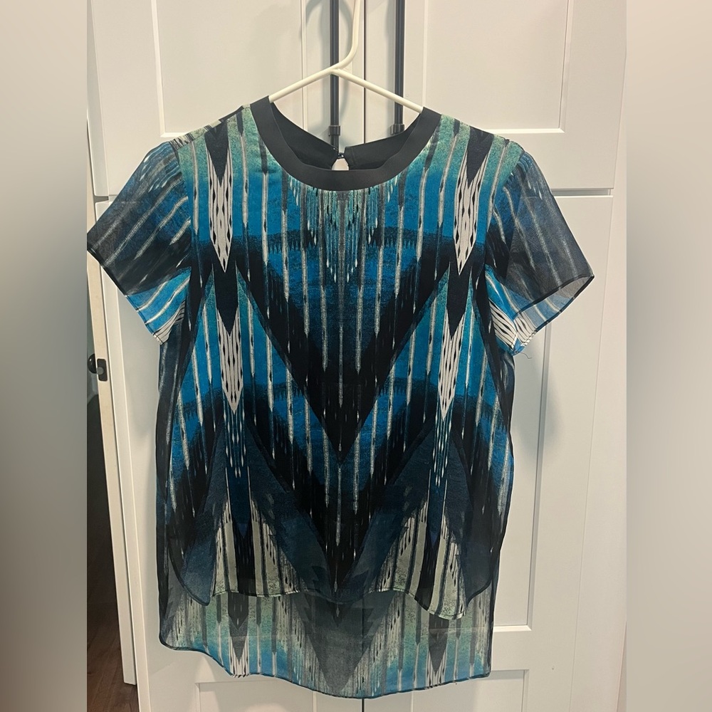 Stylish Blue Patterned Women's Top